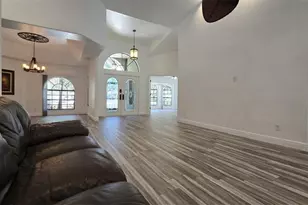 7311 Sean Ln, North Fort Myers, FL 33917 - Photo 8