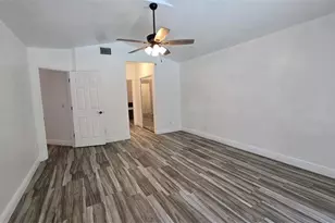 7311 Sean Ln, North Fort Myers, FL 33917 - Photo 14