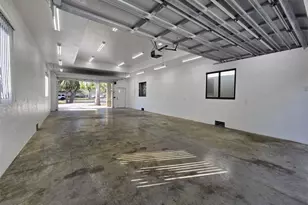 7311 Sean Ln, North Fort Myers, FL 33917 - Photo 30