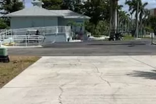 139 Pavillion Dr, Fort Myers Beach, FL 33931 - Photo 4