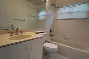 12691 Eagle Pointe Cir, Fort Myers, FL 33913 - Photo 14