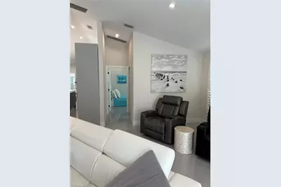 1595 Whispering Oaks Cir, Naples, FL 34110 - Photo 8