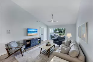 774 Wiggins Lake Dr, Naples, FL 34110 - Photo 2