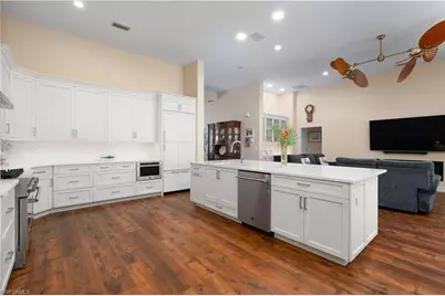 5228 SW 8th Ct, Cape Coral, FL 33914 - Photo 8