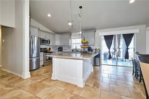 1826 NE 17th Pl, Cape Coral, FL 33909 - Photo 20