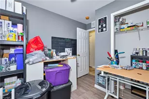 1826 NE 17th Pl, Cape Coral, FL 33909 - Photo 14