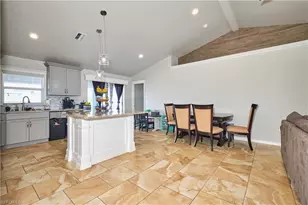 1826 NE 17th Pl, Cape Coral, FL 33909 - Photo 48