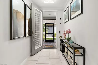 14672 Edgewater Cir, Naples, FL 34114 - Photo 2