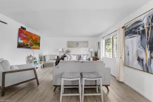 4623 Bayshore Dr, Naples, FL 34112 - Photo 8