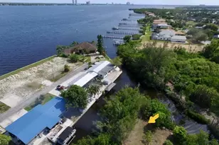 7178 Coon Rd, North Fort Myers, FL 33917 - Photo 2