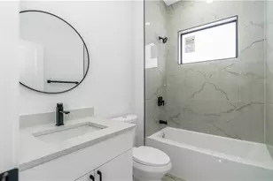 827 Frederick Reid St E, Lehigh Acres, FL 33974 - Photo 14