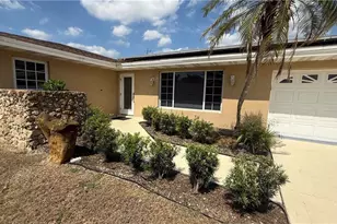 1005 E Penn Rd, Lehigh Acres, FL 33936 - Photo 2