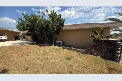 1005 E Penn Rd, Lehigh Acres, FL 33936 - Photo 26