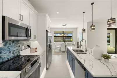 707 NW 38th Ave, Cape Coral, FL 33993 - Photo 4