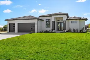 707 NW 38th Ave, Cape Coral, FL 33993 - Photo 38