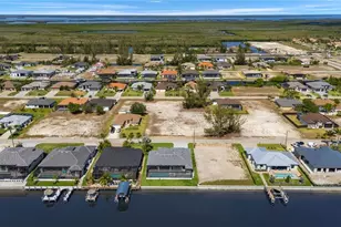 707 NW 38th Ave, Cape Coral, FL 33993 - Photo 34