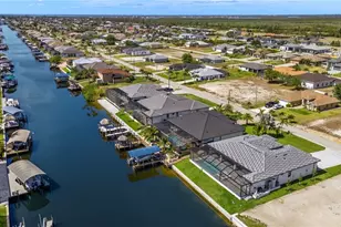 707 NW 38th Ave, Cape Coral, FL 33993 - Photo 32