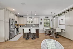 24810 Rodas Dr, Bonita Springs, FL 34135 - Photo 12