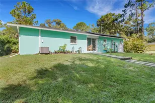 120 4th St NE, Naples, FL 34120 - Photo 32