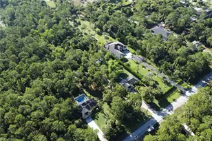 120 4th St NE, Naples, FL 34120 - Photo 34