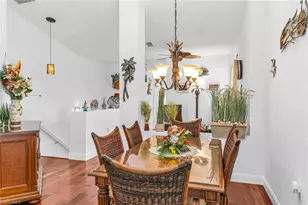 275 Cays Dr, Naples, FL 34114 - Photo 10