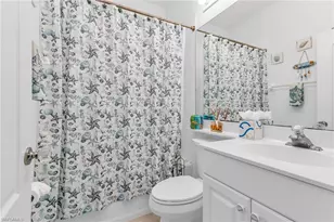 275 Cays Dr, Naples, FL 34114 - Photo 24