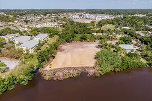 1059 River Rd, North Fort Myers, FL 33903 - Photo 6