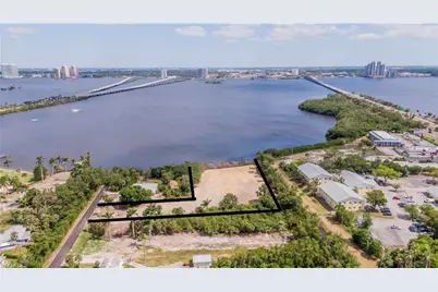 1059 River Rd, North Fort Myers, FL 33903 - Photo 2