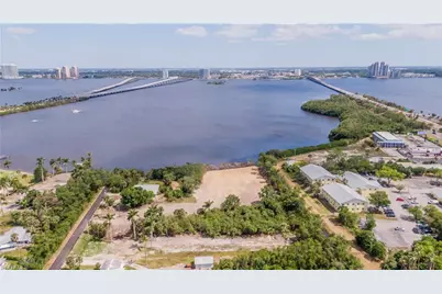 1059 River Rd, North Fort Myers, FL 33903 - Photo 10