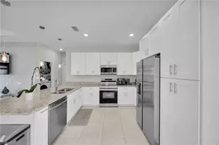 405 NW 10th St, Cape Coral, FL 33993 - Photo 16