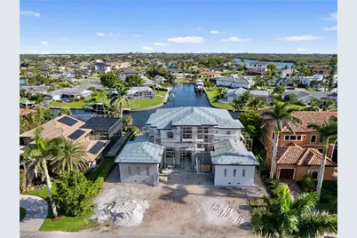 846 Cypress Lake Cir, Fort Myers, FL 33919 - Photo 2