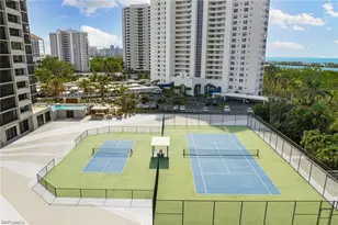 5601 Turtle Bay Dr, Naples, FL 34108 - Photo 26