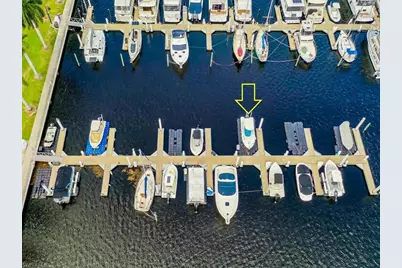 525 Newport Dr, Naples, FL 34114 - Photo 6