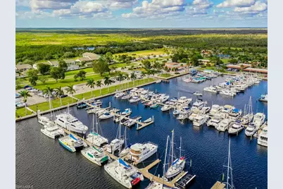 525 Newport Dr, Naples, FL 34114 - Photo 8