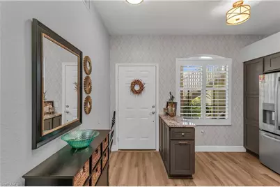 350 Newport Dr #1902, Naples, FL 34114 - Photo 4