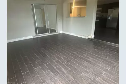 2414 Parkview Dr, Fort Myers, FL 33905 - Photo 2