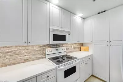 2090 Matecumbe Key Rd #1404, Punta Gorda, FL 33955 - Photo 14