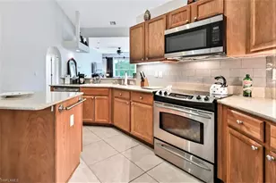 6545 Chestnut Cir, Naples, FL 34109 - Photo 12