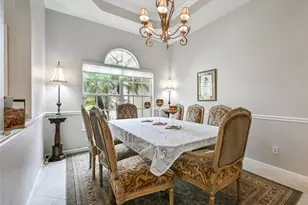 6545 Chestnut Cir, Naples, FL 34109 - Photo 8