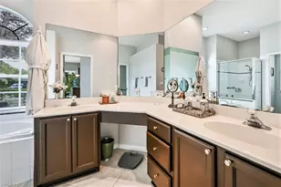 6545 Chestnut Cir, Naples, FL 34109 - Photo 20