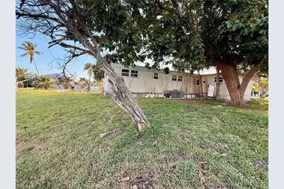 24518 Dolphin St, Bonita Springs, FL 34134 - Photo 8