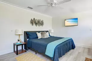 1279 10th Ave N, Naples, FL 34102 - Photo 18