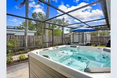 1014 Broad Ave N, Naples, FL 34102 - Photo 2