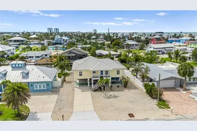 320 Madison Ct, Fort Myers Beach, FL 33931 - Photo 32