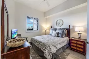 470 Launch Cir, Naples, FL 34108 - Photo 16