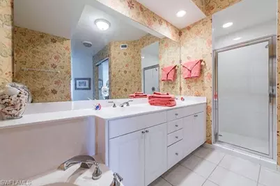 400 Flagship Dr #905, Naples, FL 34108 - Photo 8