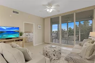 450 Launch Cir, Naples, FL 34108 - Photo 4