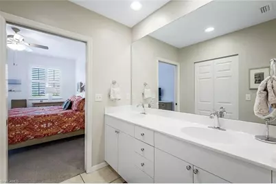 470 Launch Cir #V301, Naples, FL 34108 - Photo 18