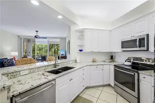 470 Launch Cir, Naples, FL 34108 - Photo 12