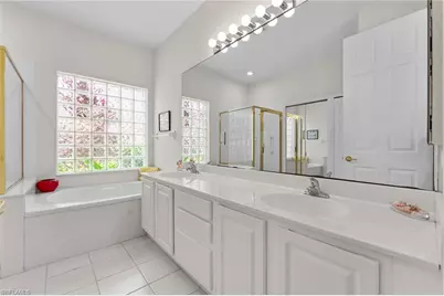 8824 Ventura Way, Naples, FL 34109 - Photo 12